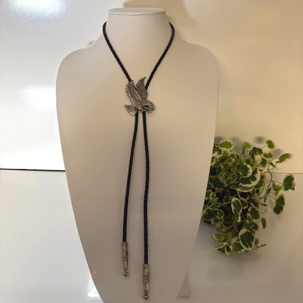 Vintage Mens Bolo Tie Pewter Eagle Pendant Braided Black Leather Cord EJC 1989